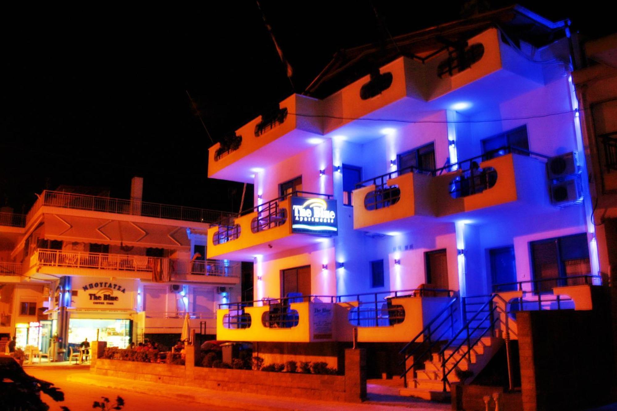 The Blue Beach Apartments Néa Péramos Eksteriør bilde